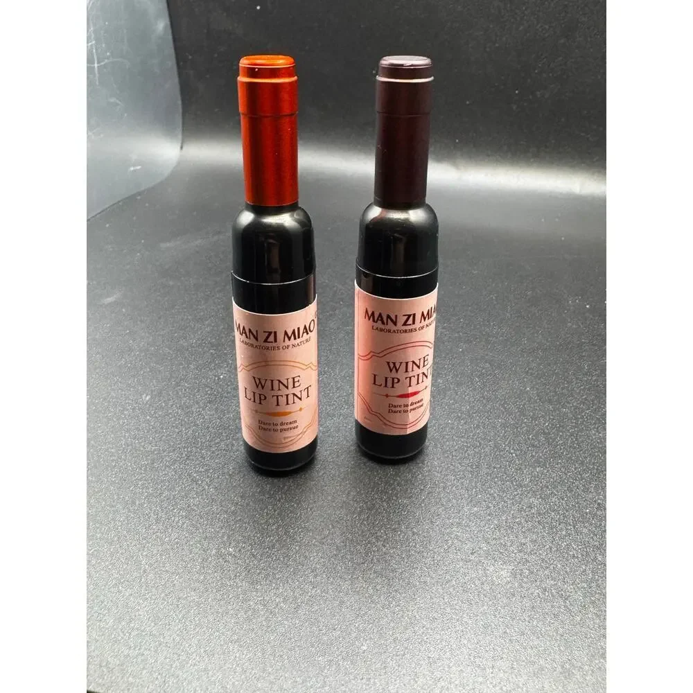 NWT Set Of Cute Wine Lip Tints